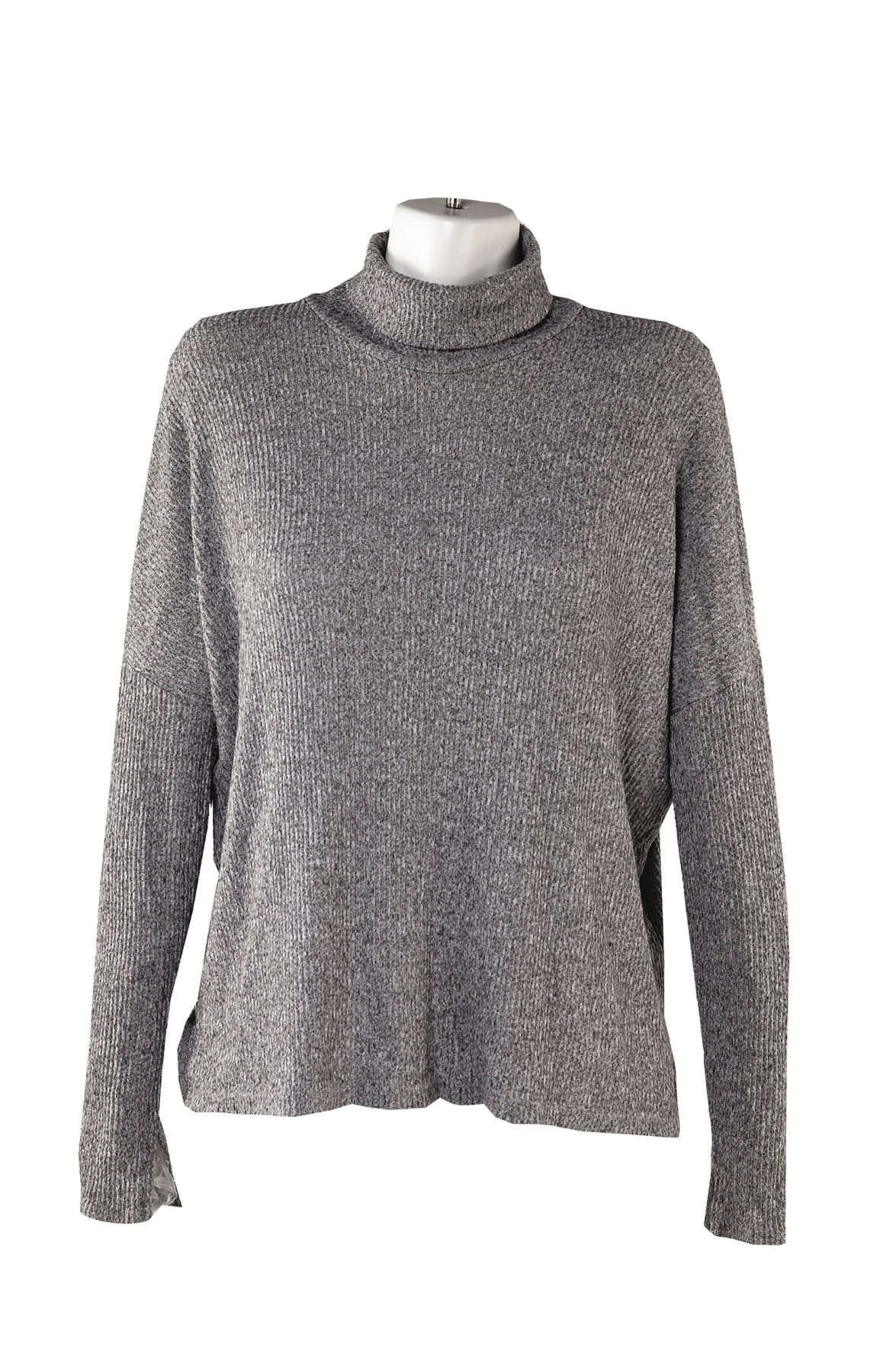 120519 Jenelle's Fashion turtleneck.jpg